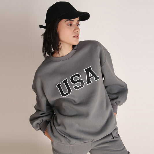 USA OVERSIZED SWEATSHIRT IN GREY